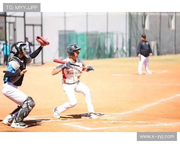 全新赛事激烈对抗 聚焦顶尖选手精彩比拼与战术智慧展示 全新赛事激烈对抗 聚焦顶尖选手精彩比拼与战术智慧展示