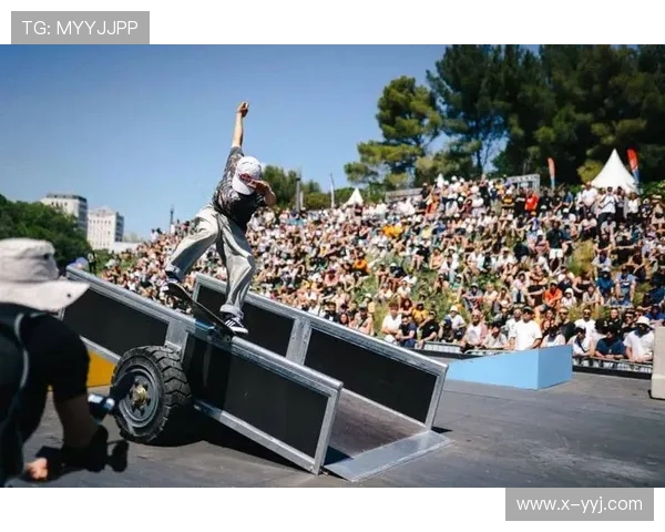 极限运动嘉年华杭州滑板队展现灵活性与技巧的精彩表现