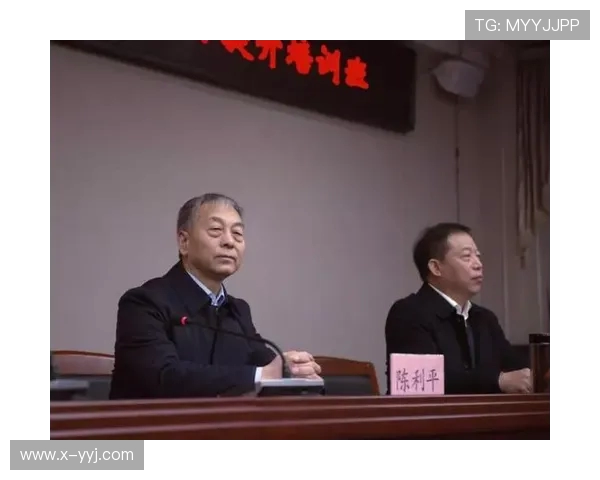 重庆足球队心理素质深度对比分析与比赛表现的关系探讨